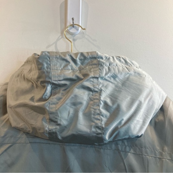 GAP Sz L Silver Quilted Cozy Drawstring Waist Many Pockets Puffer Coat Jacket - Picture 5 of 14